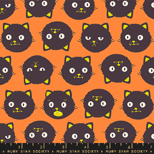 GOOD SPIRITS || Scaredy Cats Pumpkin (GLOW) || Cotton Quilting Fabric || Half Yard