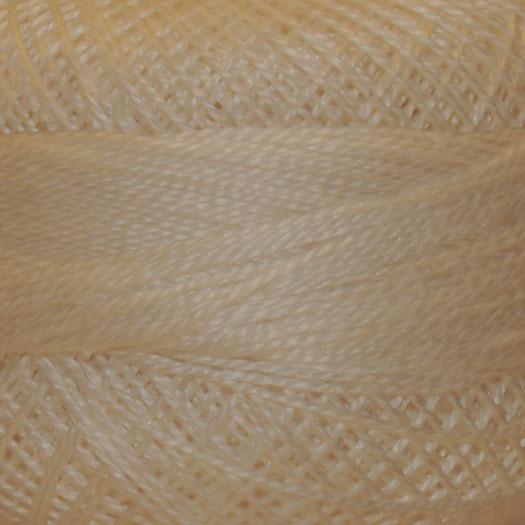 Finca // Perle Sz 8 // Ecru