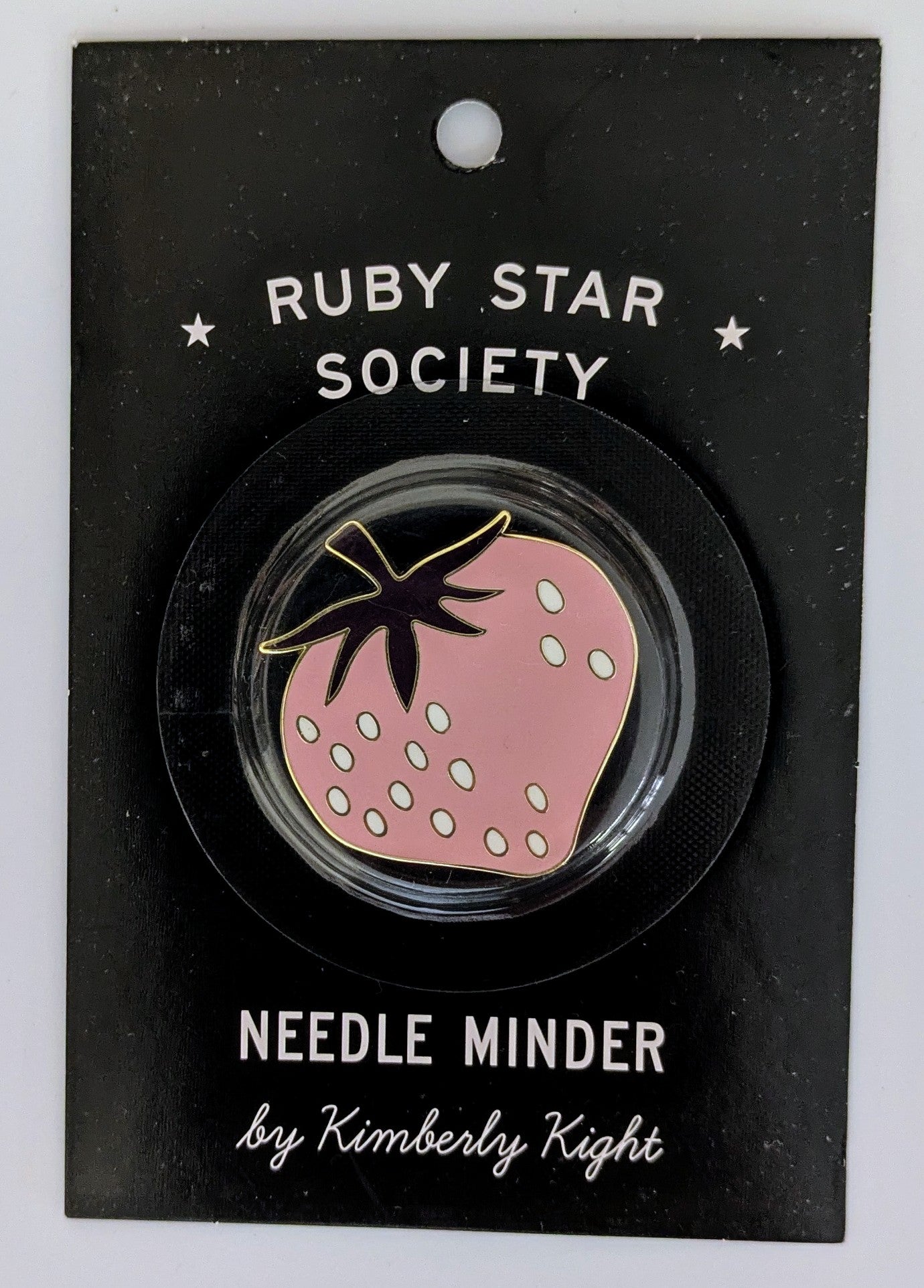 Strawberry Needle Minder