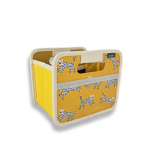 Preorder Foldable Mini Snow Leopards Organizer