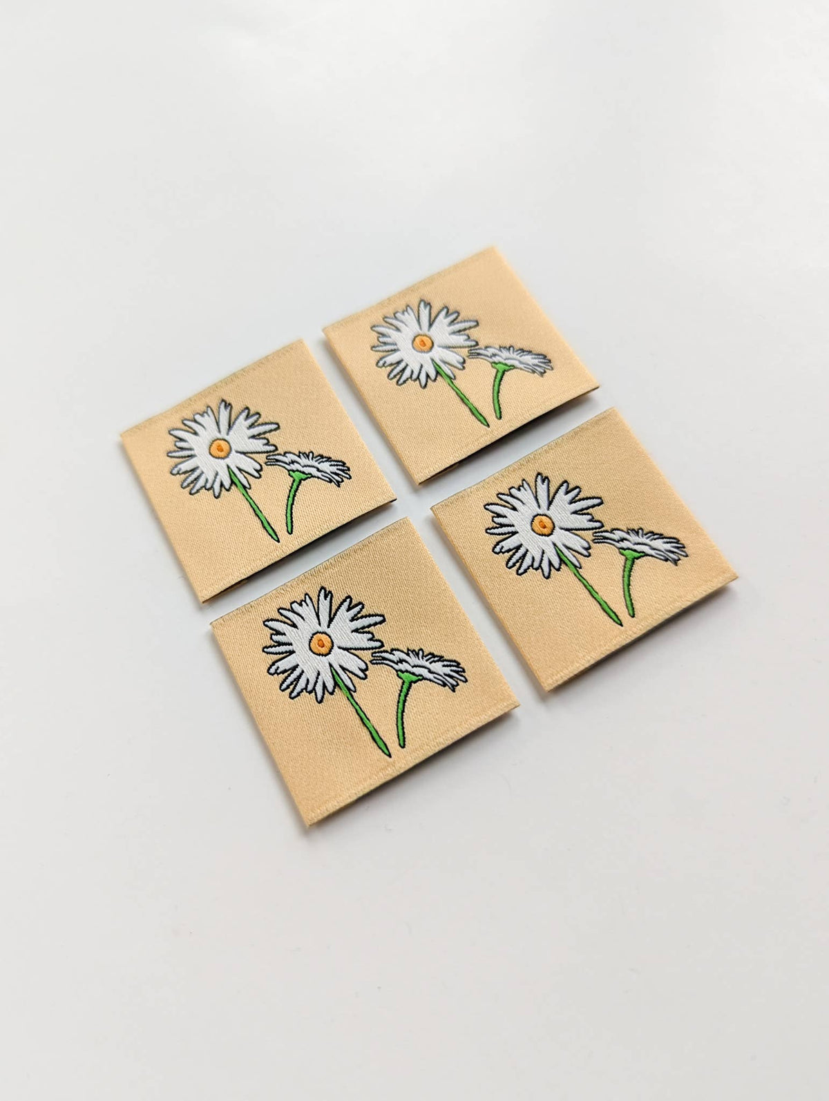 April Daisies | Woven Luxe Labels