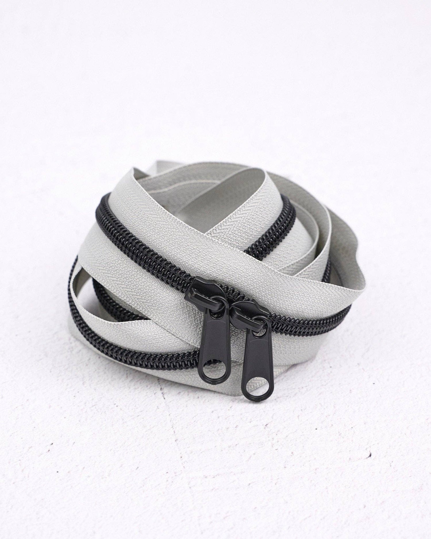30" Handbag Zipper - Smoke