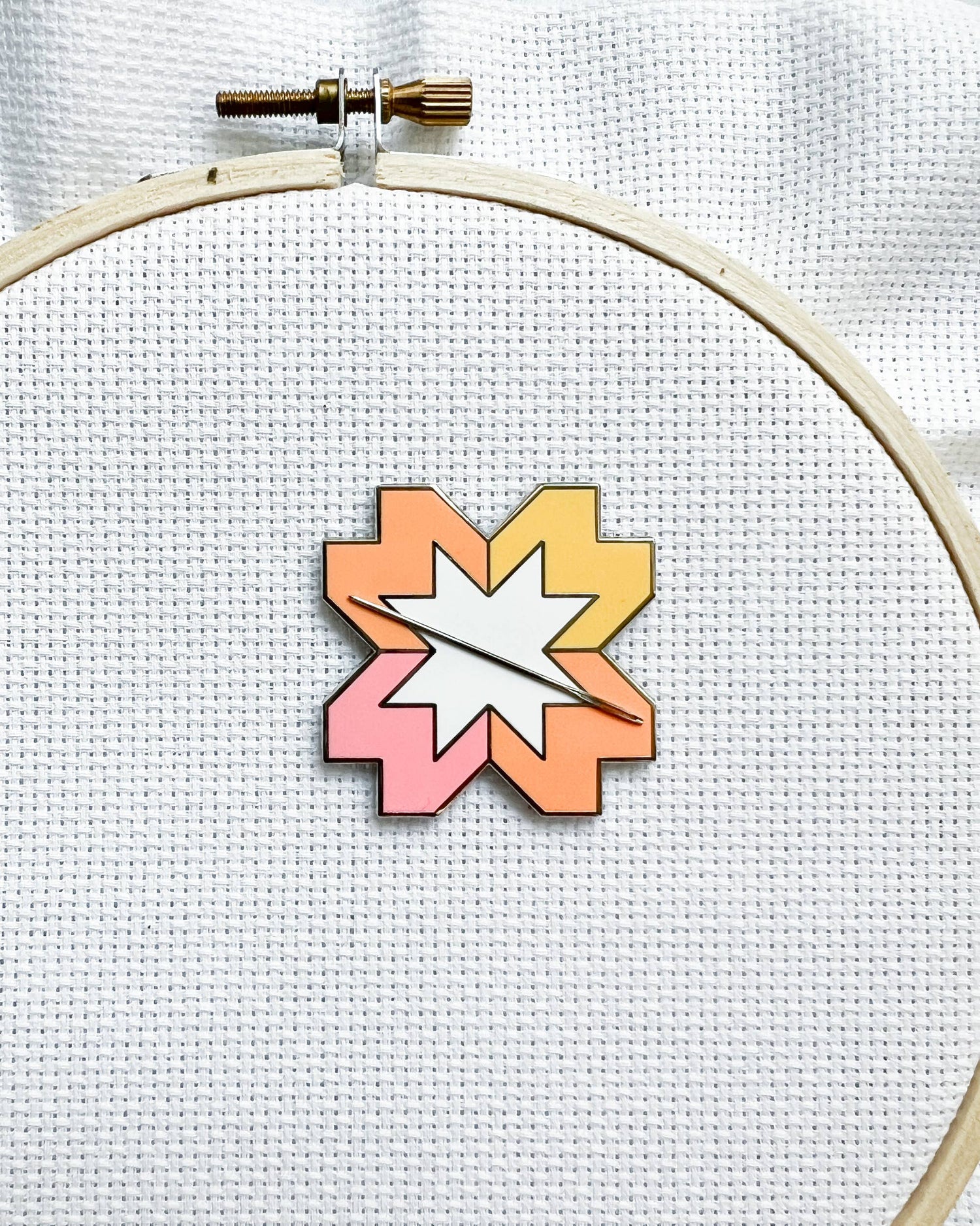 Starlight Orange Needle Minder