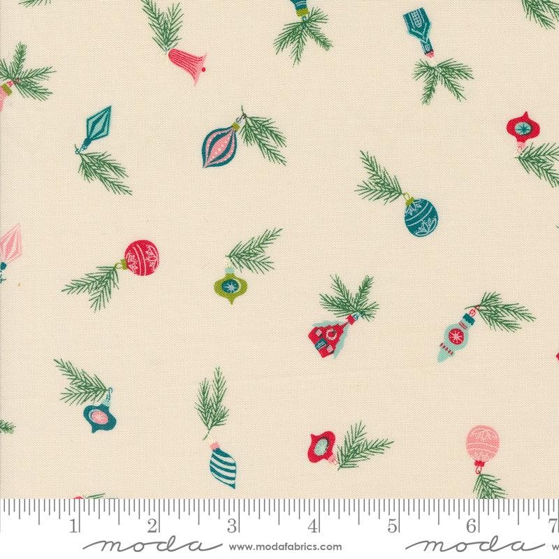 Cozy Wonderland || Vintage Baubles Natural || Cotton Quilting Fabric