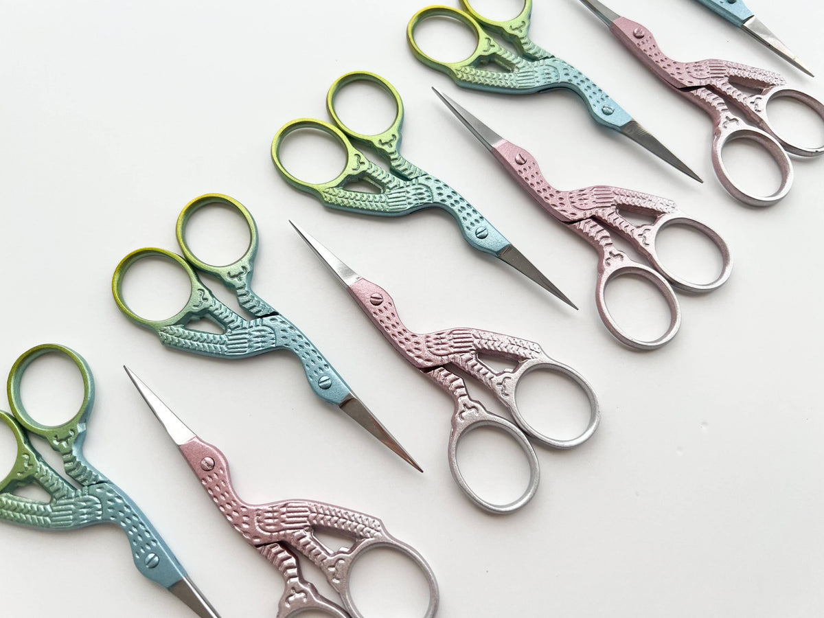 Embroidery stork scissors, small bird scissors: Peacock