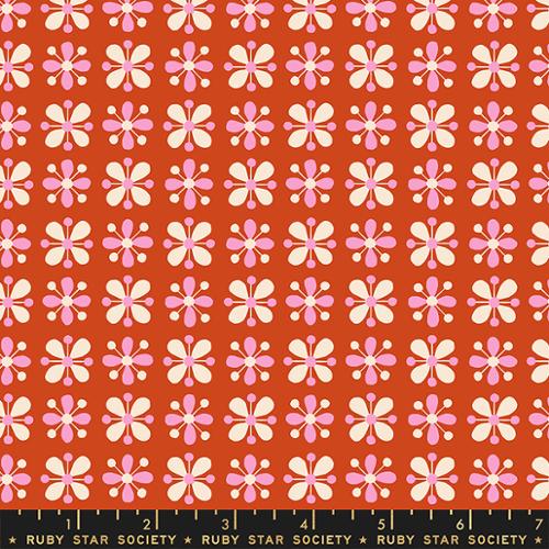 Petunia Wallflower || Cayenne || Cotton Quilting Fabric || Half Yard