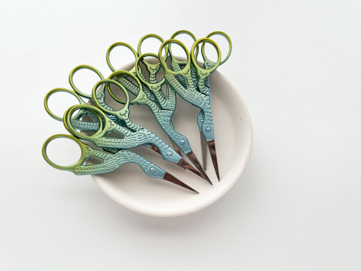 Embroidery stork scissors, small bird scissors: Peacock
