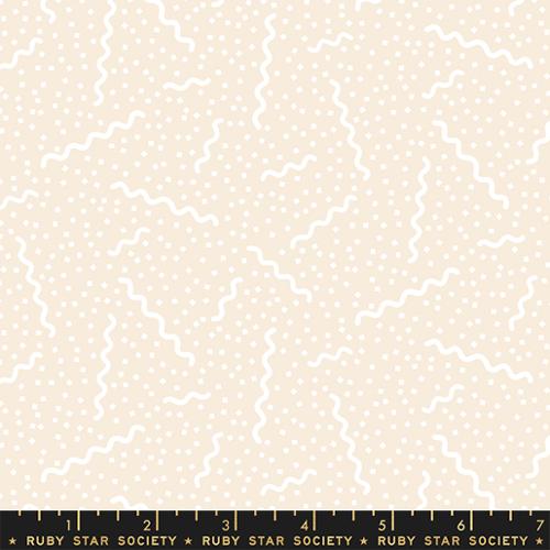 Sugar Cone Wavy || Natural || Cotton Quilting Fabric