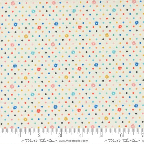 JULIA || Dots Porcelain || Cotton Quilting Fabric