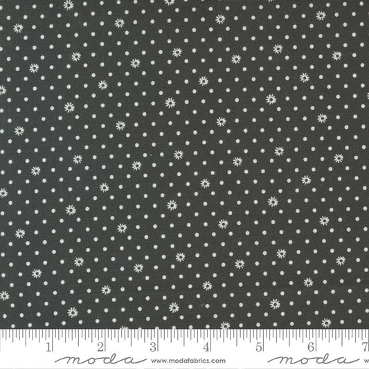 JULIA || Dots Granite || Cotton Quilting Fabric