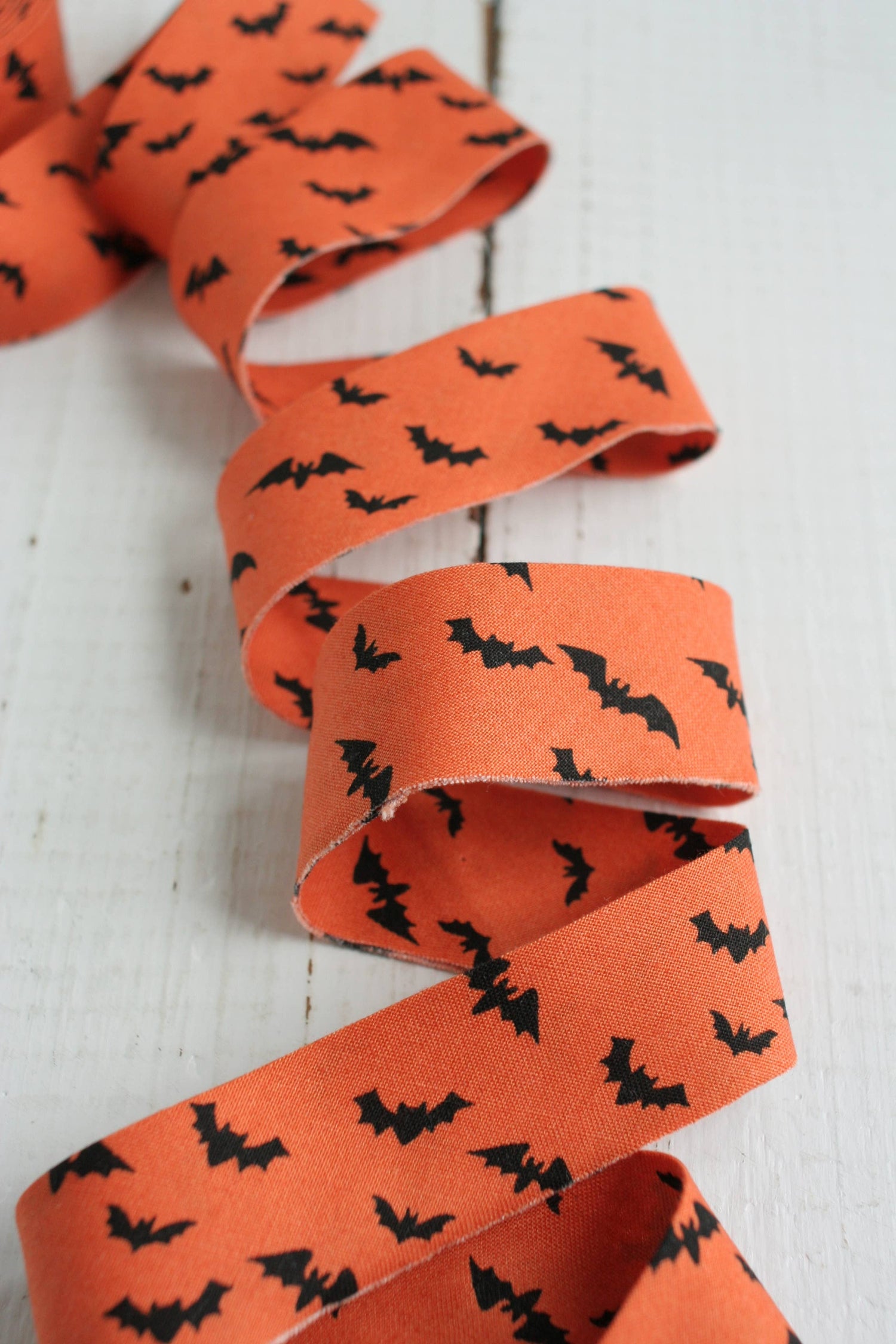 2.5" Bias Quilt Binding, Halloween Bats: Prepacked || 8 Yards