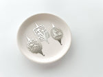 Needle threader for embroidery, cross stitch, sewing: Deer