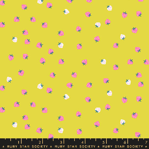 PREORDER Strawberry || Mini Berry Citron || Cotton Quilting Fabric