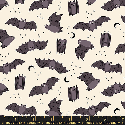 PREORDER FREAKY FAMILIARS || Fat Bats Natural || Cotton Quilting Fabric