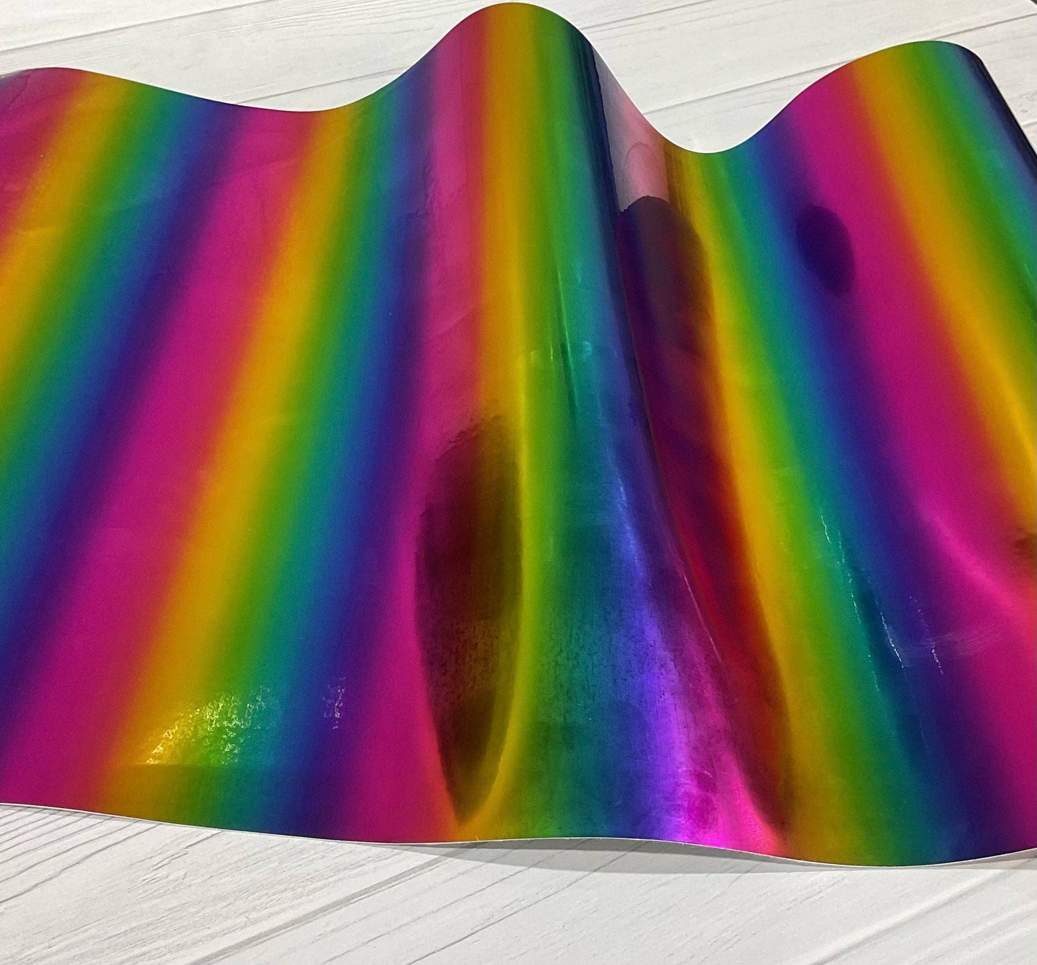 Rainbow Ombré Smooth Vinyl: 18”