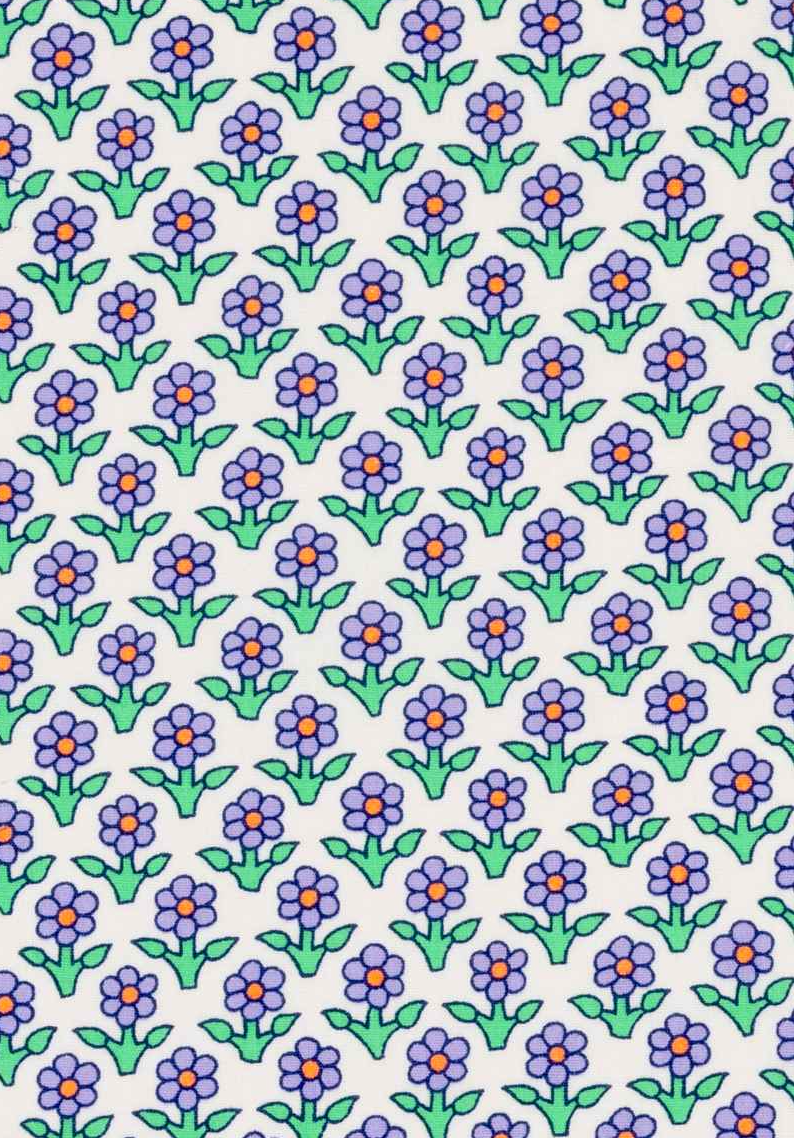 White Vaninath cotton fabric remnant