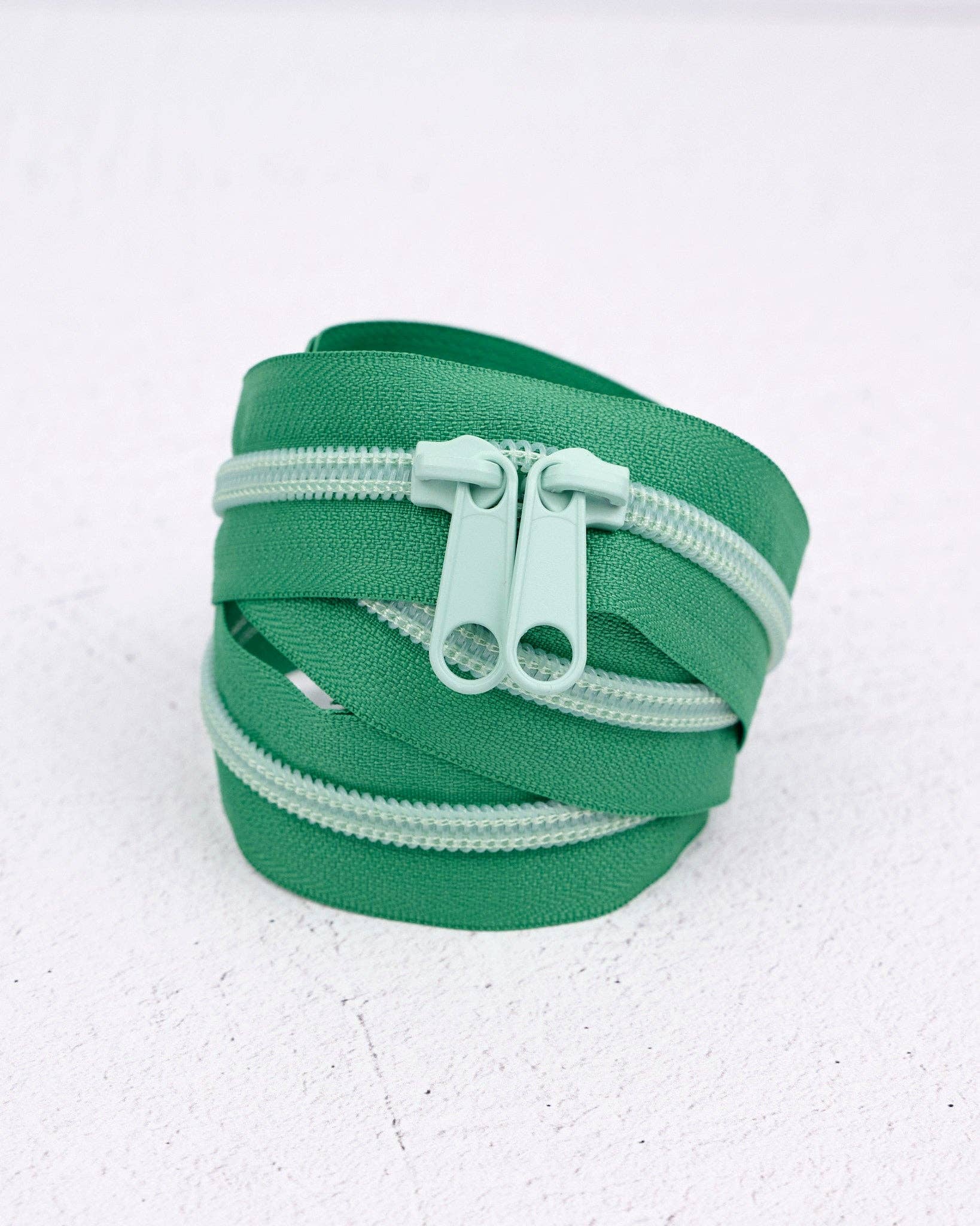 30" Handbag Zipper - Ocean Wave