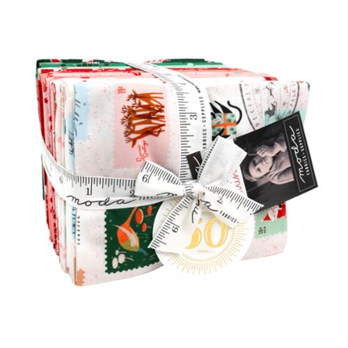 Tiny Christmas || 31pc Fat Quarter Bundle || Cotton Quilting Fabric