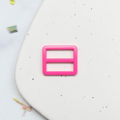 1" Tri Glide Buckle || Hot Pink