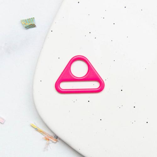 1" Triangle Ring || Hot Pink