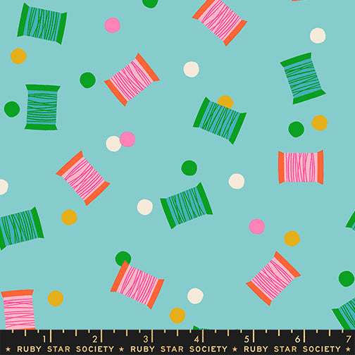 PREORDER 1-800-Notion || Spools Cloudless || Cotton Quilting Fabric