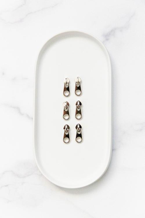 Nickel Zipper Pulls 