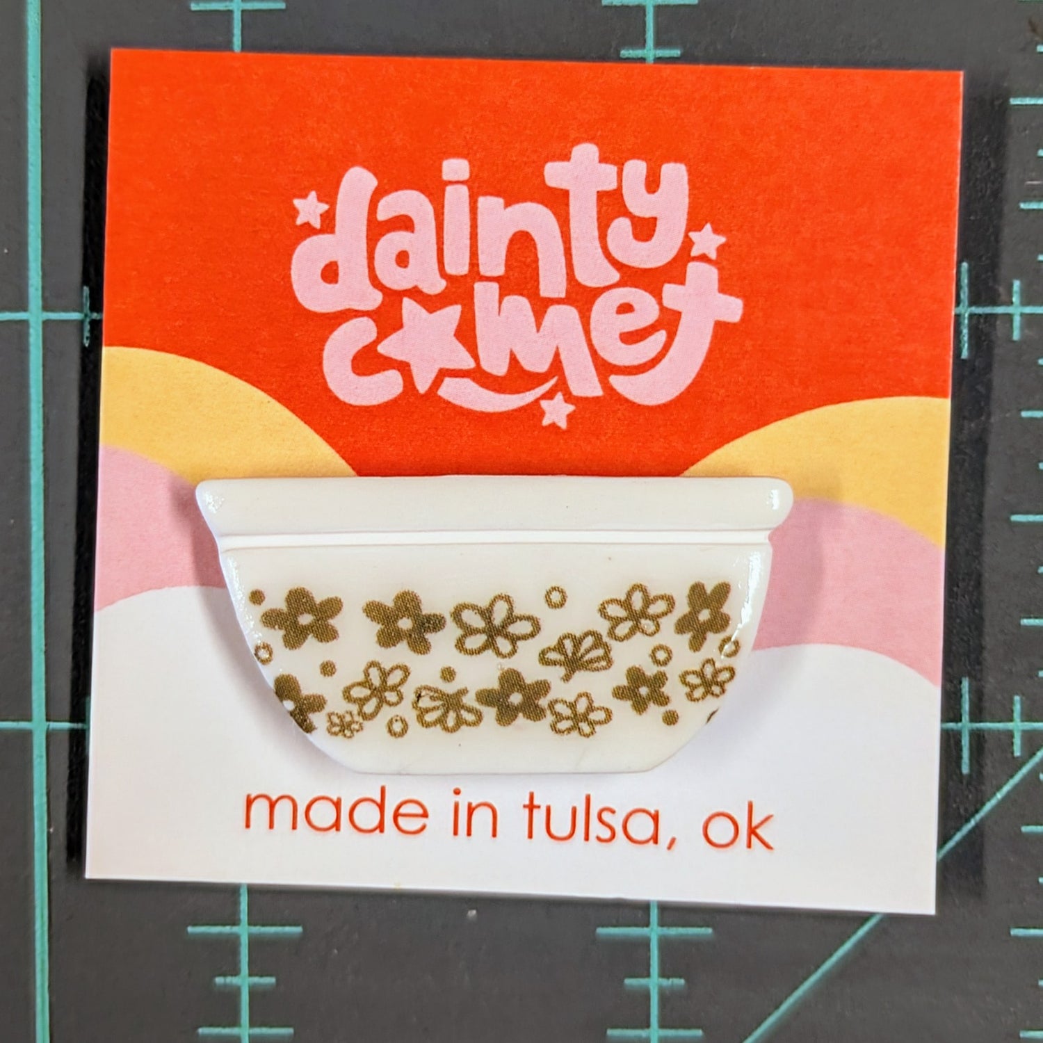 Pyrex Needle Minder: Spring Blossoms