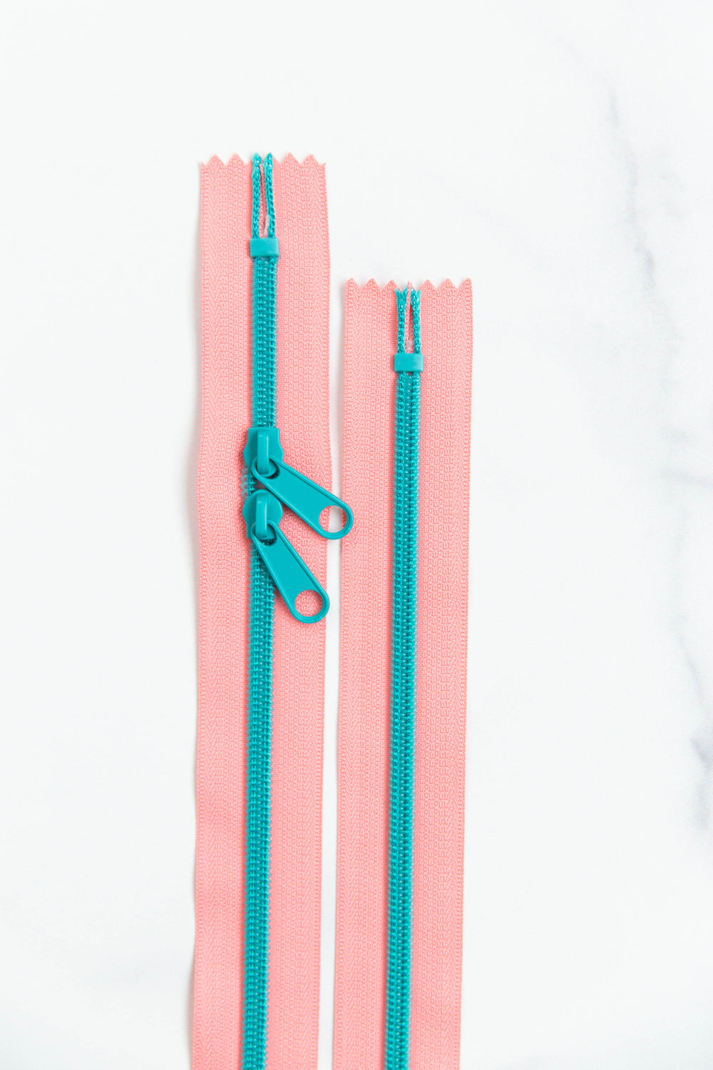 30" Zipper Flamingo SSCZ44