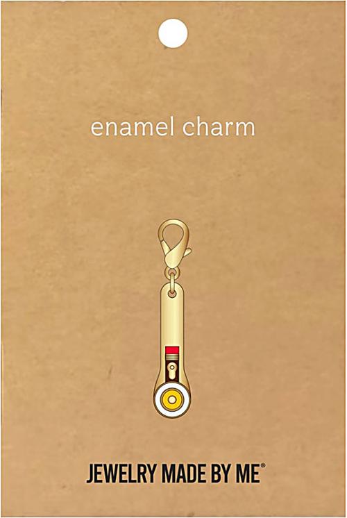 Rotary Cutter- Zipper Charm