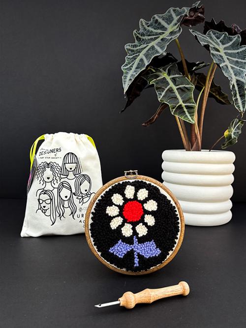 PREORDER RSS Punch Needle Daisy Kit