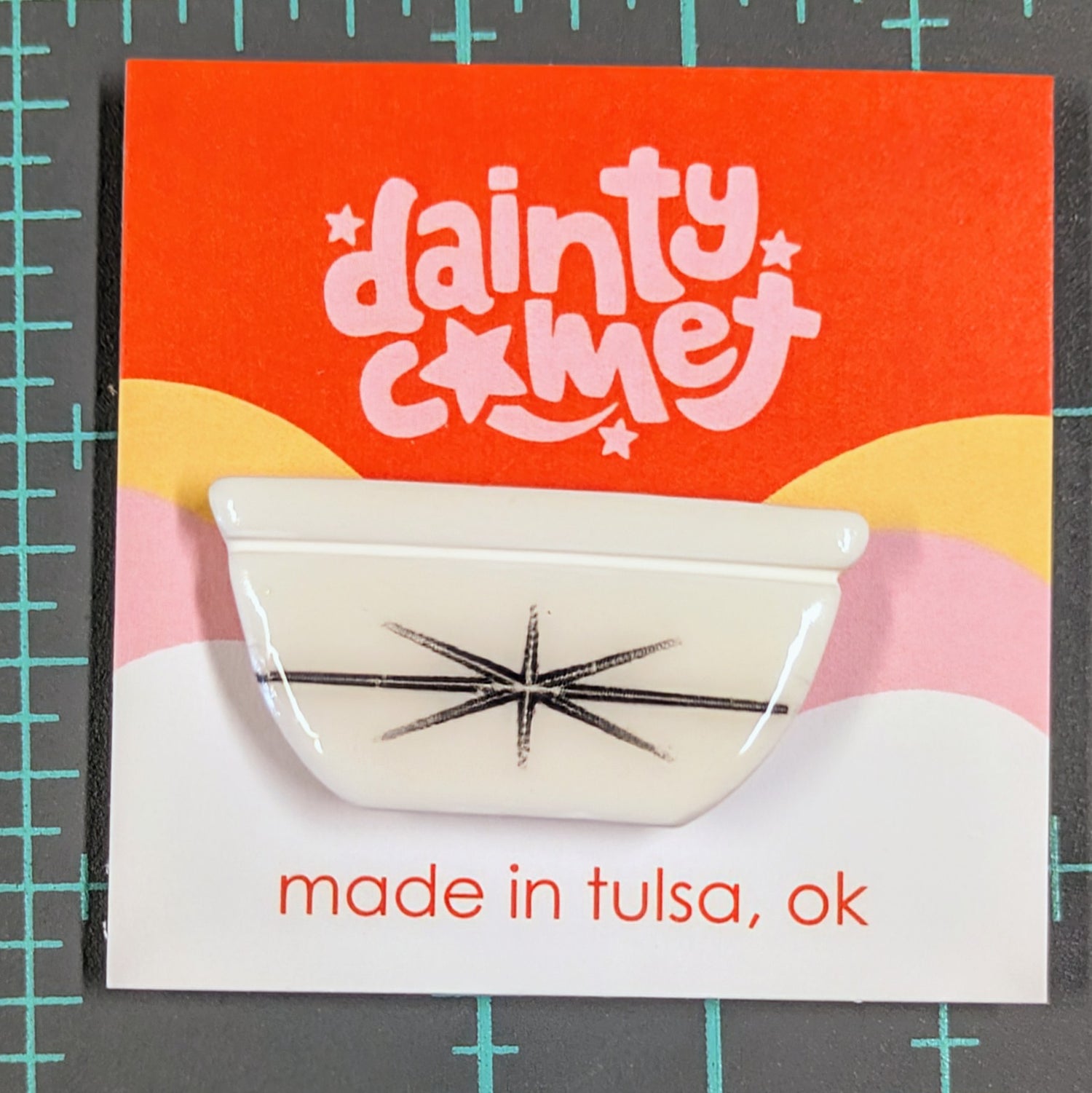 Pyrex Needle Minder: Starburst