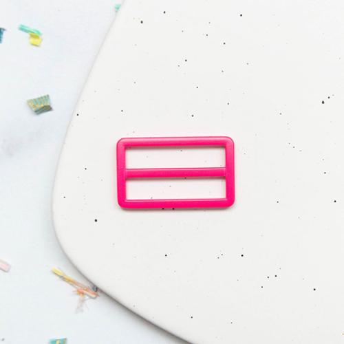 1.5" Tri Glide Buckle || Hot Pink